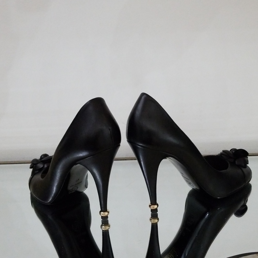 CHANEL Black Leather Camellia Peep-Toe Pumps - Picture 4 of 13